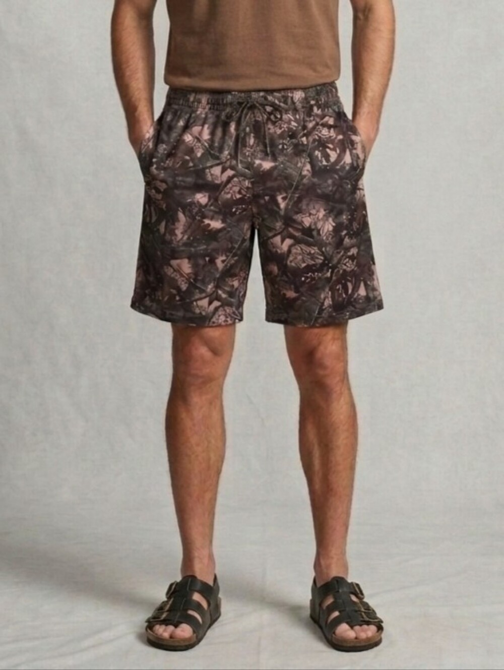 tek gear Men's Camo Cargo Shorts - Brown & Green